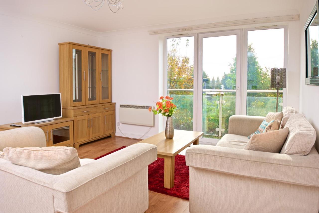 Liverpool City Stays - Economy Room - Close To Airport Ee1 エクステリア 写真